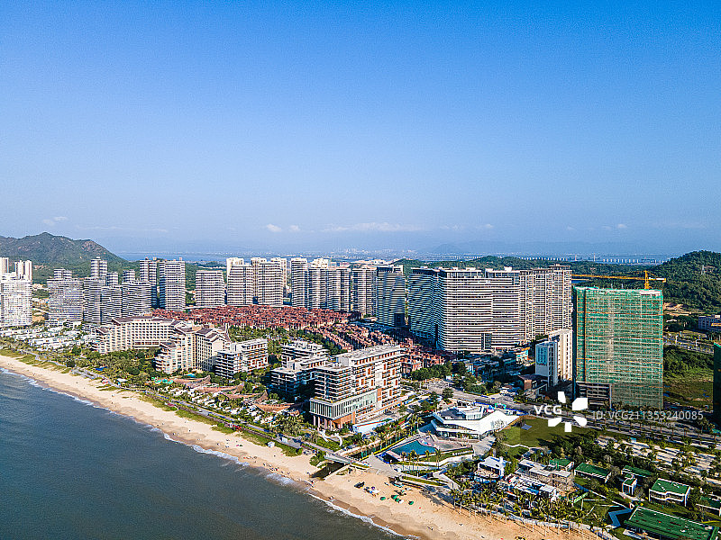 广东省汕尾市保利金町湾海岸线建筑风光图片素材