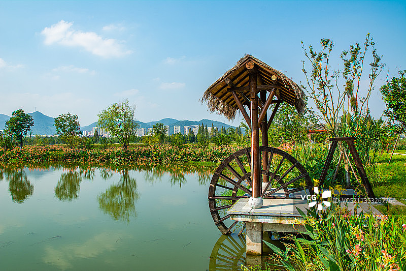 杭州富阳风光 富阳景点风景 阳陂湖公园 园林景观 水车图片素材