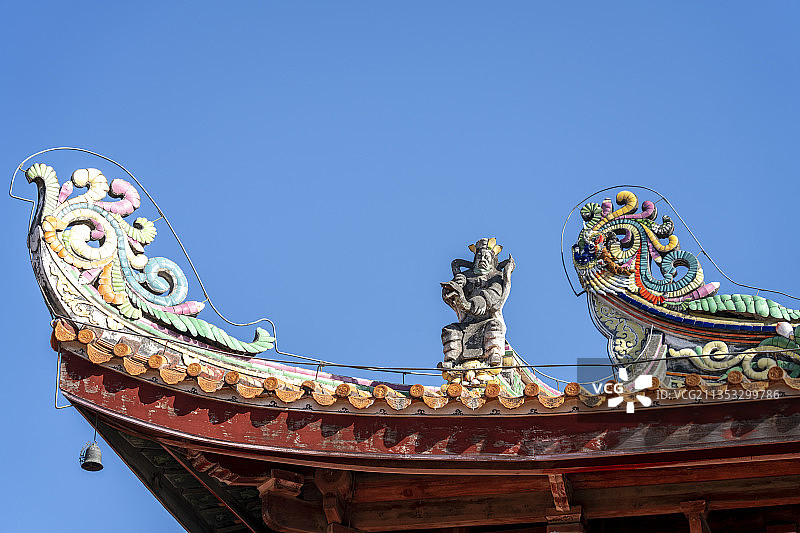 潮州开元寺屋顶嵌磁神像图片素材