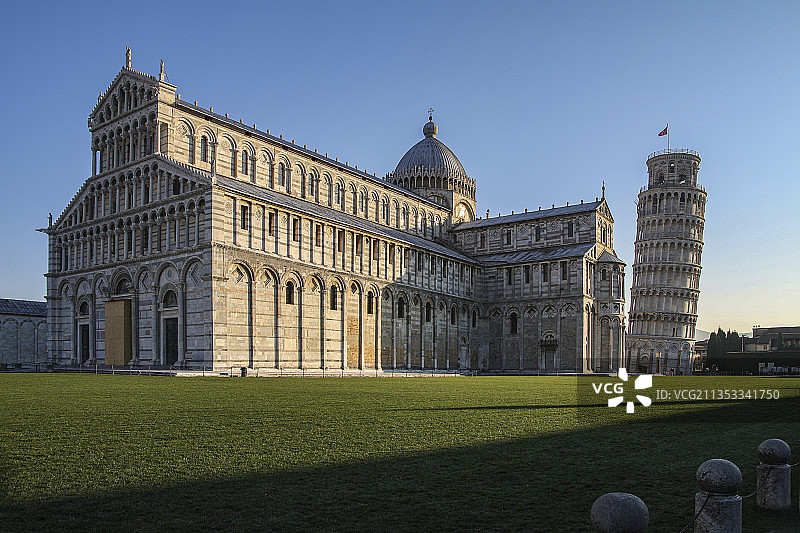 意大利-比萨斜塔图片素材