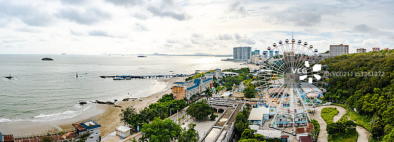 中国广东省阳江市阳西县沙扒湾海天沙滩图片素材