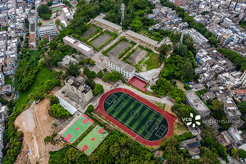 中国广东省阳江市阳西县沙扒湾沙扒中学图片素材