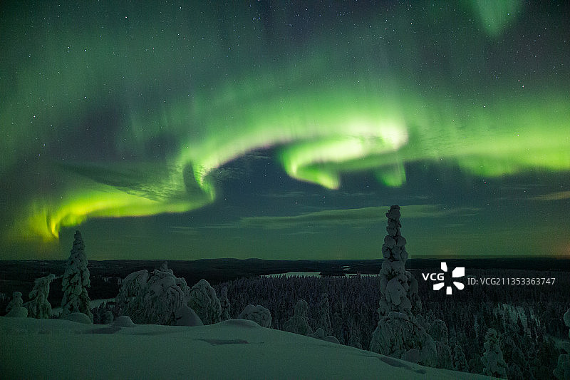 芬兰拉普兰夜间雪景风光图片素材