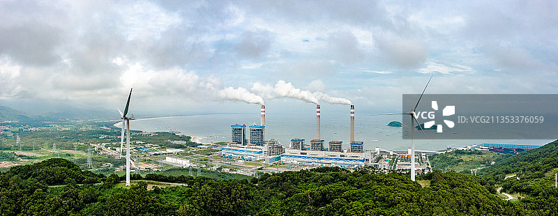 中国广东省阳江市阳西县阳西电厂风力发电图片素材