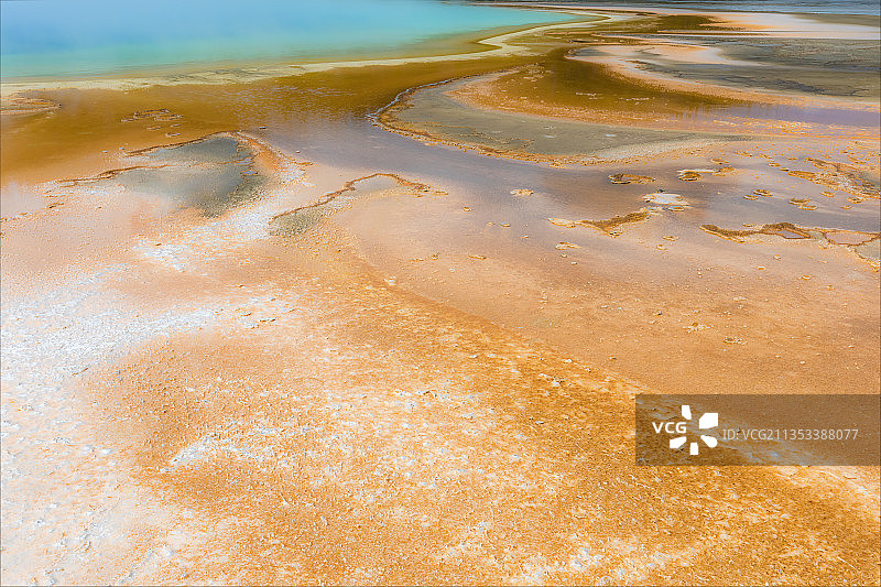 航拍：盐湖景观图片素材