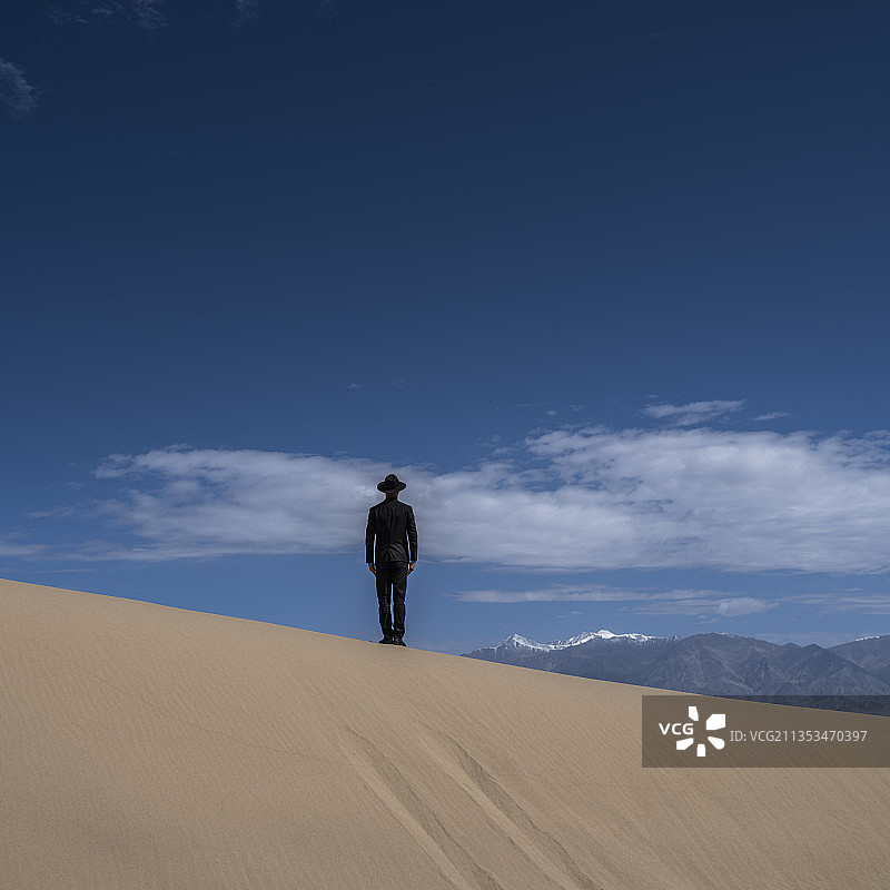 一个人图片素材