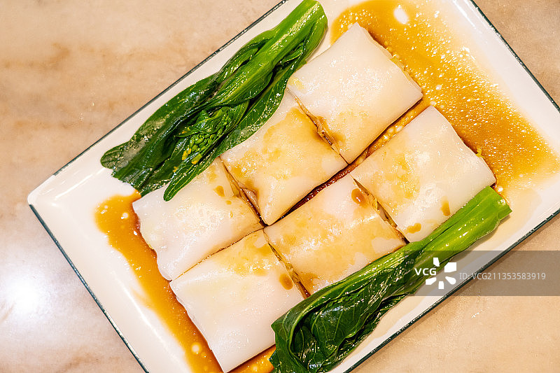 广东经典早餐小吃茶点虾肠粉图片素材