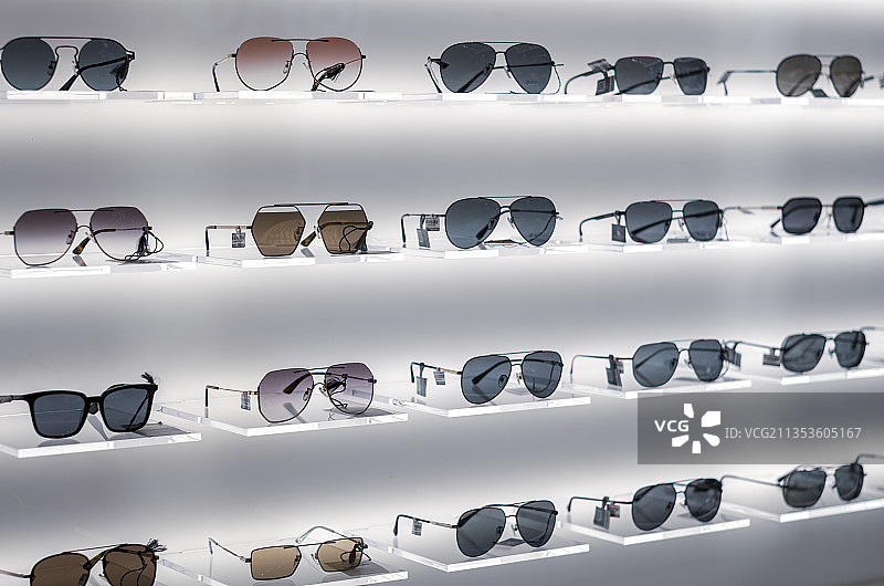 眼镜店图片素材