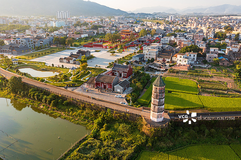 航拍广西贺州文庙文笔塔图片素材