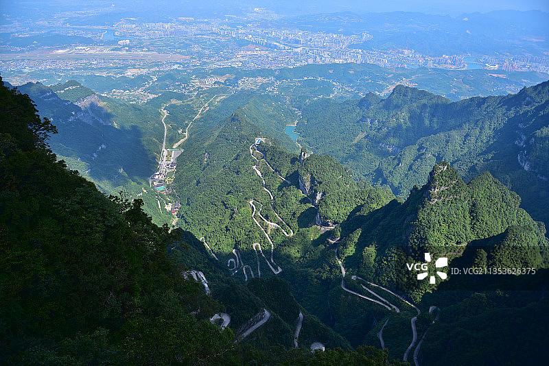 湖南省张家界市天门山国家森林公园风景名胜区图片素材
