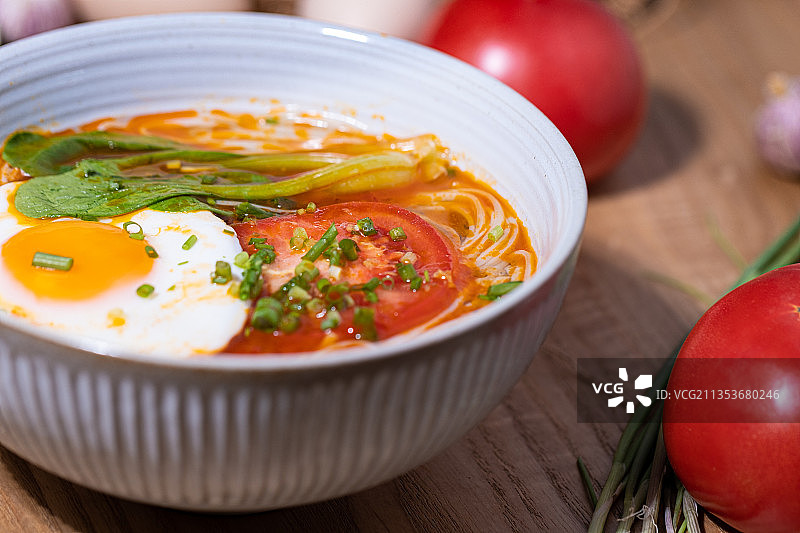 番茄煎蛋面图片素材