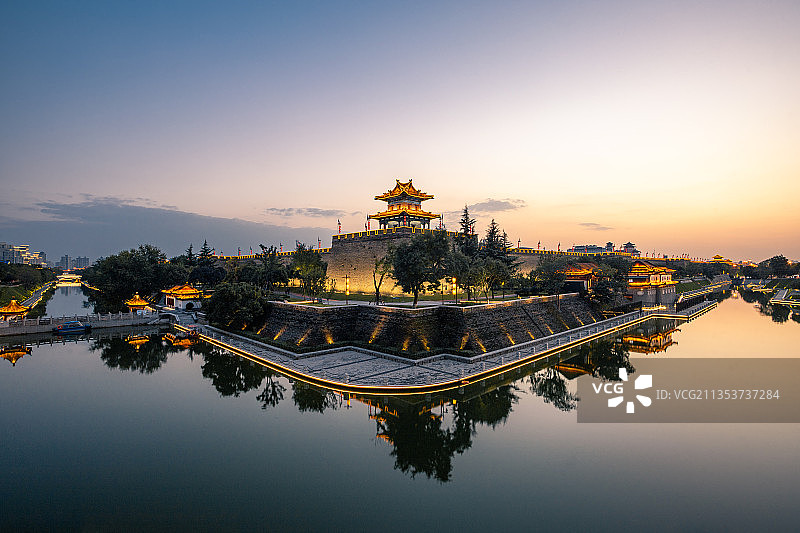 西安景点打卡--东北城角图片素材