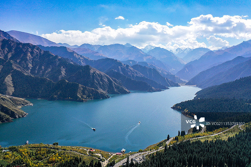 天山天池图片素材