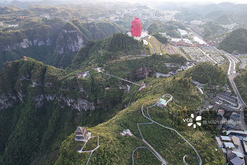贵州省东部铜仁地区万山区辰砂王巴塞罗酒店及其周边环境图片素材
