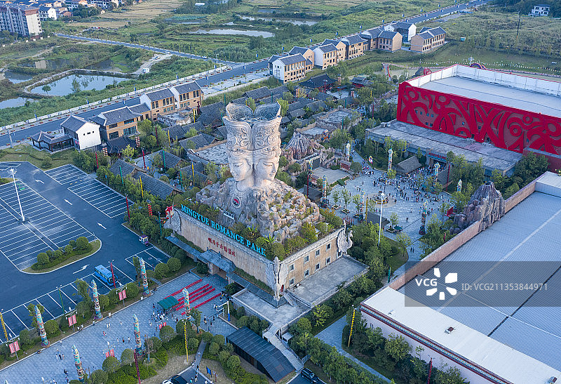 航拍明月千古情景区图片素材