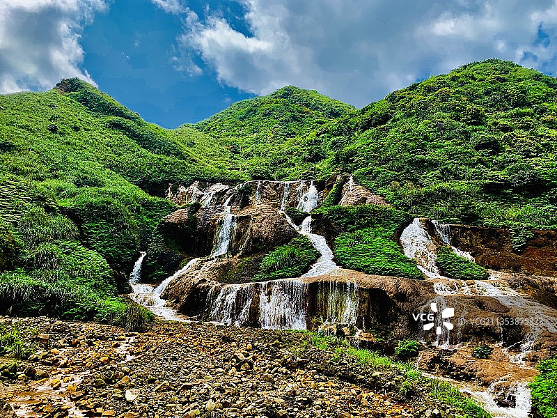 台湾省新北市黄金瀑布图片素材