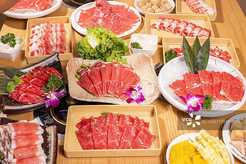 日本料理自助餐厅火锅肥牛套餐图片素材
