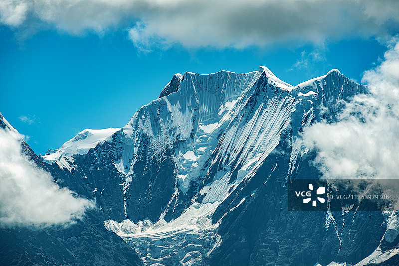 贡嘎群峰图片素材