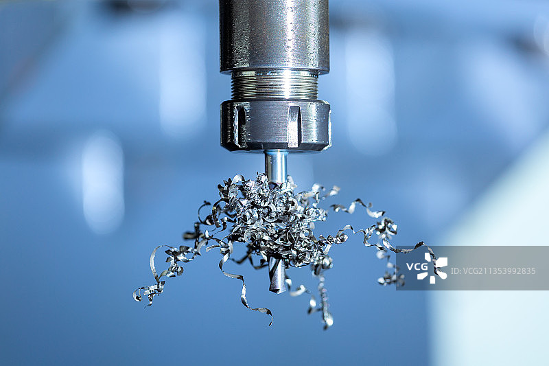 桌子上的螺钉特写图片素材