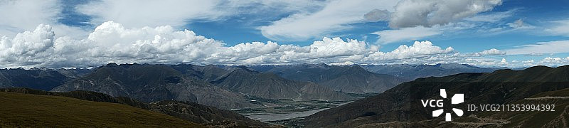 西藏之旅羊卓雍措风光图片素材