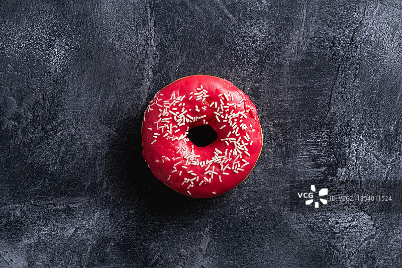 桌子上的甜甜圈俯视图图片素材