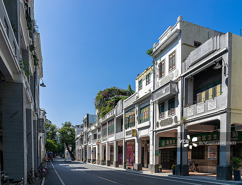 中国广州恩宁路永庆坊骑楼建筑景观图片素材