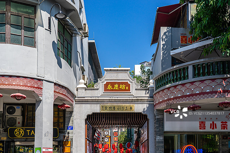 中国广州永庆坊旅游区大门牌坊图片素材