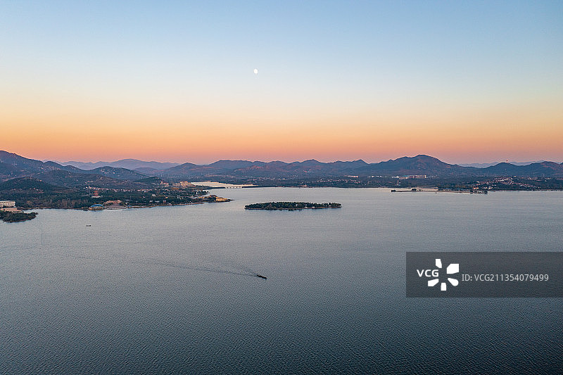 航拍莱芜雪野湖图片素材