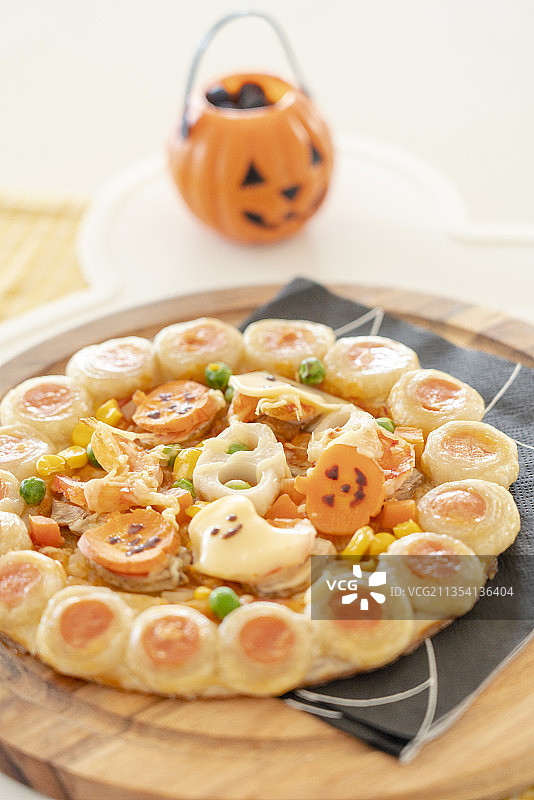 万圣节手工儿童餐披萨图片素材
