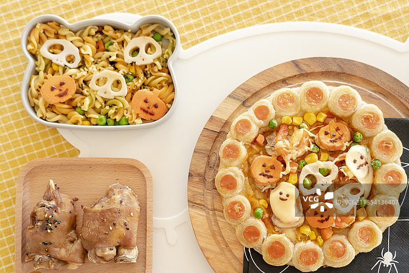 万圣节手工儿童餐披萨图片素材