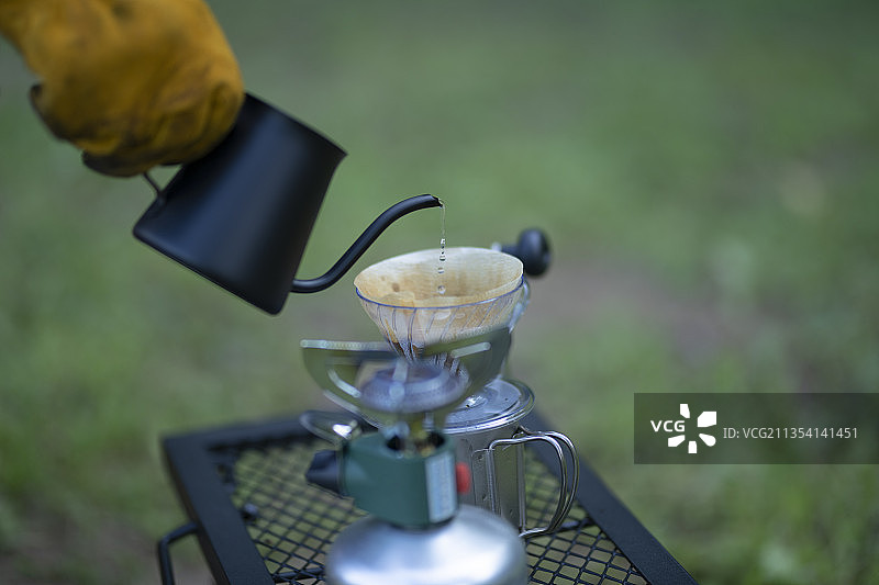 早晨喝咖啡图片素材