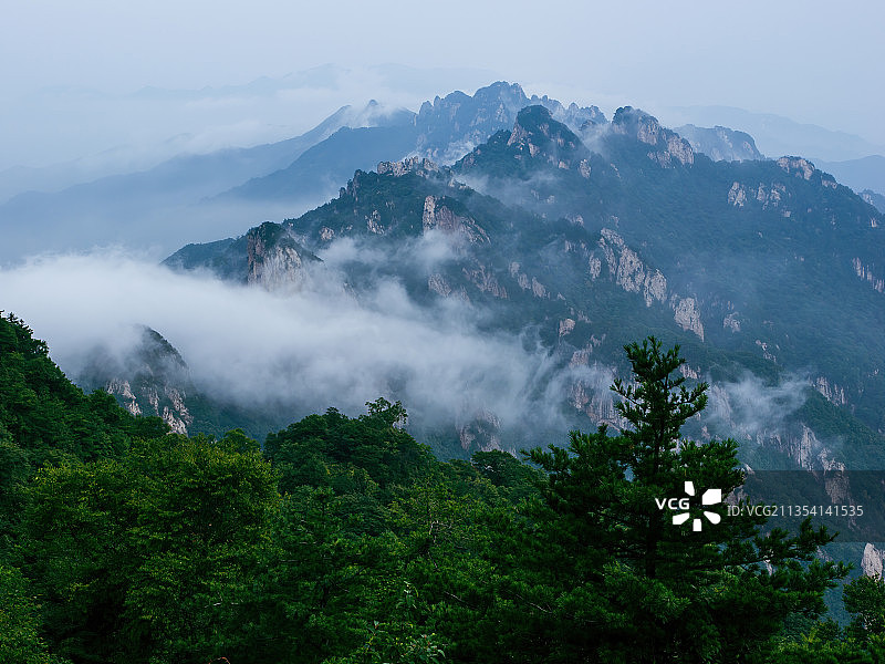 洛阳栾川老君山云海日出图片素材