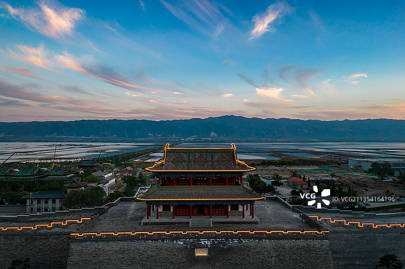 航拍山西运城河东盐业博物馆夜景图片素材