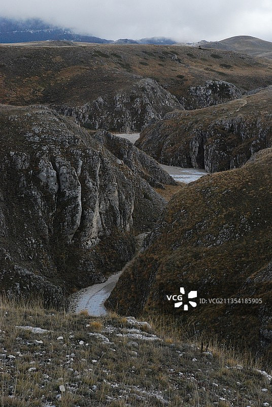 天空衬托下的风景图片素材