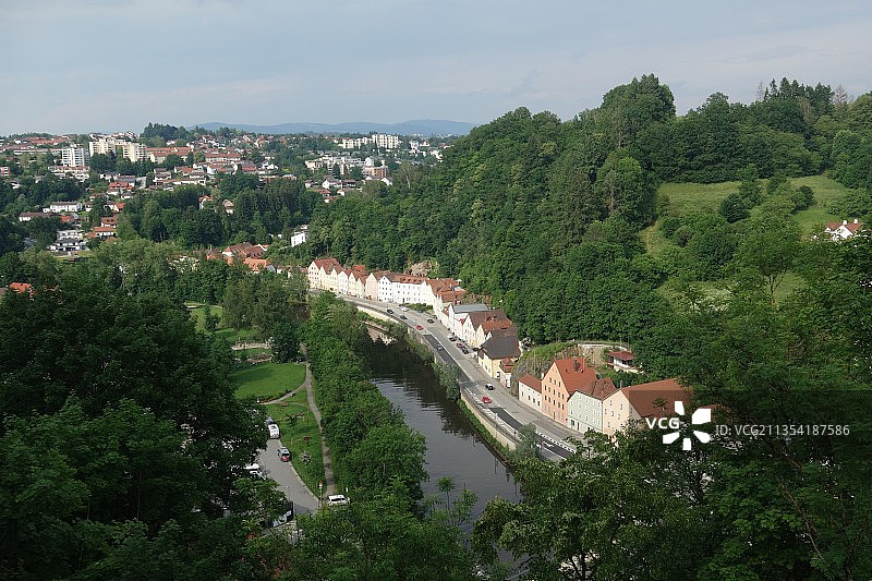 德国帕绍的树木和建筑高角度景观图片素材