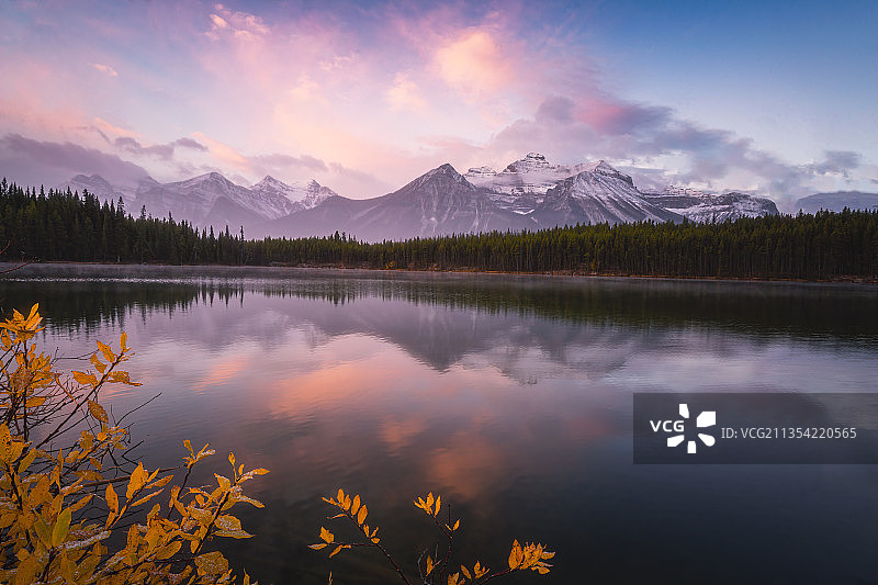Herbert Lake赫伯特湖图片素材