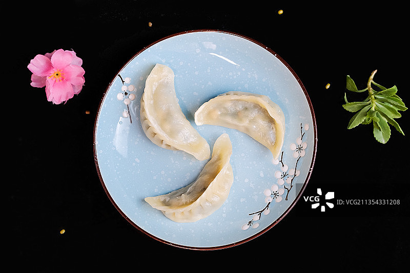 美味蒸饺摆盘图片素材