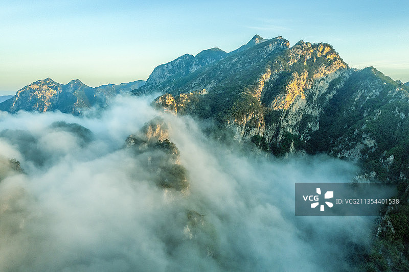 航拍大连庄河天门山云海图片素材