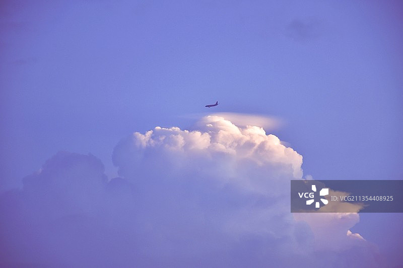 摄于恒大名都住宅楼楼顶图片素材