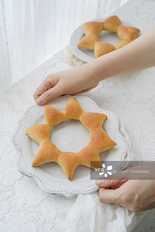 太阳面包八角星面包图片素材