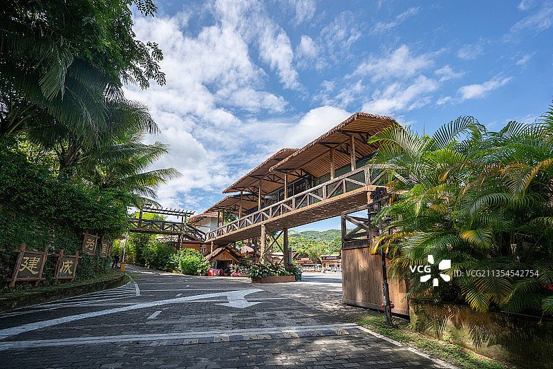 槟榔谷景区、热带雨林、非遗、海南文化、本土、黎族、景区大门图片素材