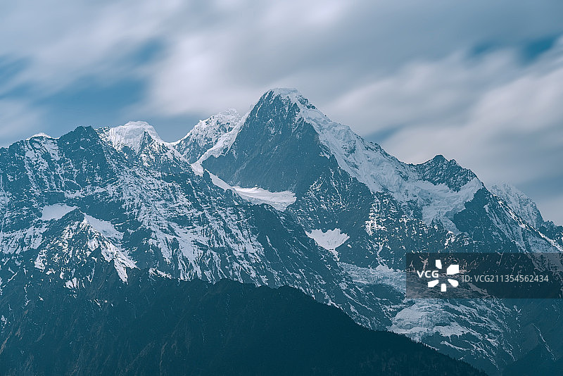 卡瓦格博的守护神图片素材