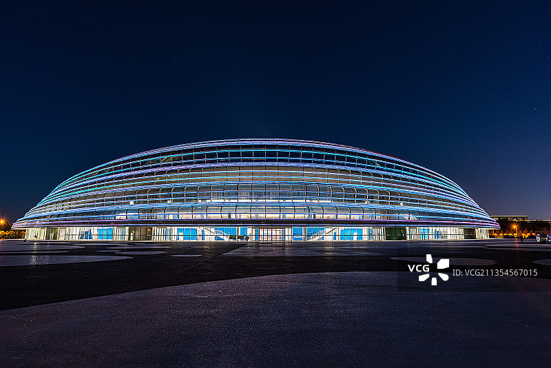 国家速滑馆夜景图片素材