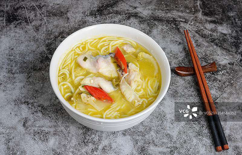 老坛酸菜鱼米线图片素材