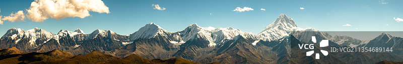 贡嘎群峰图片素材
