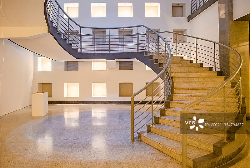 中国北京中央美术学院里的楼梯图片素材