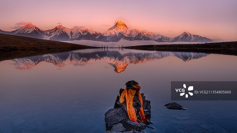 冰封的眼泪  冷嘎措图片素材