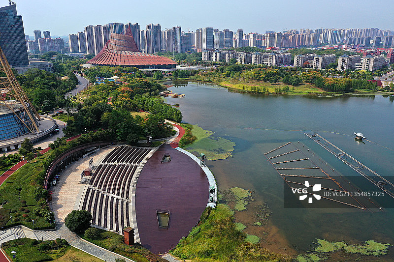 湖南省株洲市天元区地标建筑神农广场神农塔航拍图片素材