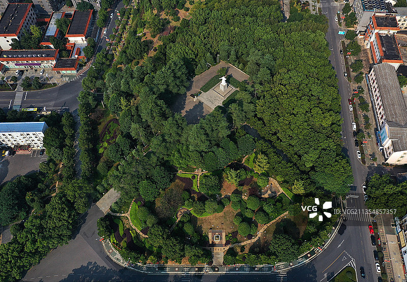 湖南省湘潭市韶山毛泽东同志青年雕塑公园航拍图片素材