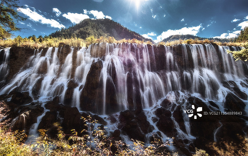 九寨沟诺日朗瀑布图片素材